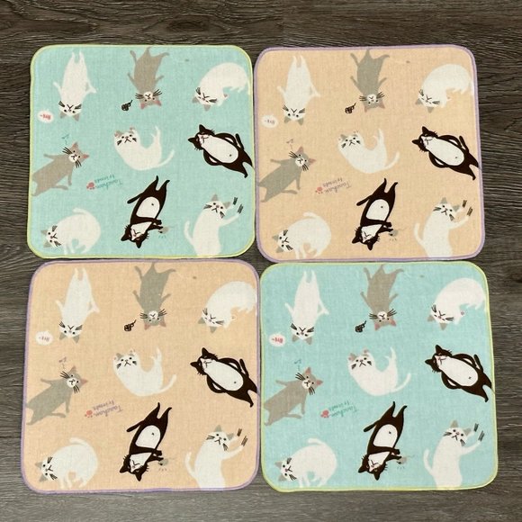 Kitten Cat Loves Move Japanese Handkerchief ❘ Hand Towel ❘ Face Towel (Pink) - Picture 3 of 5